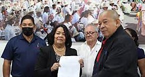 Maribel Gordón y Melitón Arrocha presentan precandidatura presidencial por libre postulación