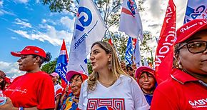Frente Femenino del PRD Camina con Julieta en respaldo a Gaby se toma Bocas del Toro