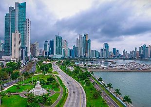 Bloomberg New Economy Gateway Latin America inaugura en Panamá