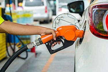 Paraguay compensará precios de combustibles con impuestos