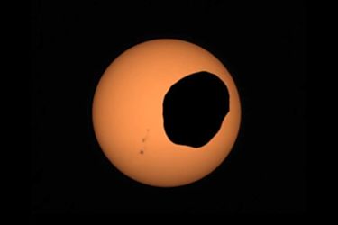 Así se ve el eclipse solar desde la superficie de Marte que fue captado por el róver Perseverance
