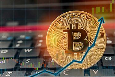 Bitcoin registra mayor incremento en dos semanas