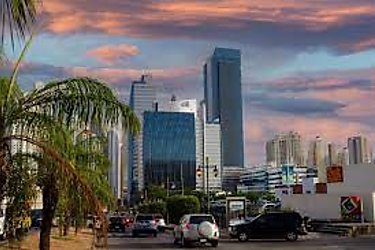 Gobierno prevé un crecimiento económico de Panamá entre el 5 y 6 en el 2023
