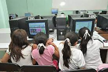 Meduca y Unicef evalúan efectividad del internet en las escuelas