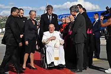 Marsella acoge al papa Francisco con la inmigración en la agenda