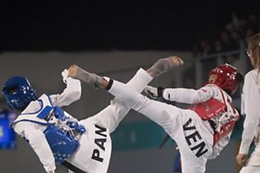 Carolena Carstens logra primera medalla para Panam