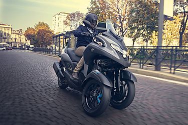 El Yamaha Tricity 300 aumenta la familia de scooter de tres ruedas y abre otra opcin para el carnet de coche