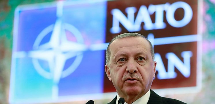 La OTAN busca la manera de convencer a Turquía de que cambie su decisión sobre la adhesión de Suecia y Finlandia al bloque