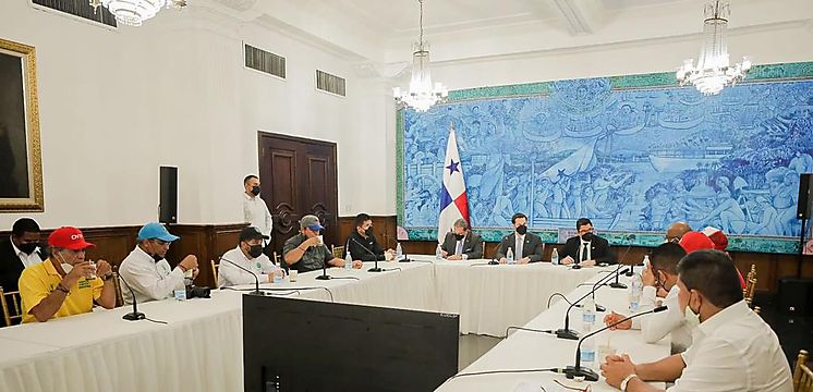 Comisión presidencial Conusi y Frenadeso se reunieron acordaron un segundo encuentro para el 26