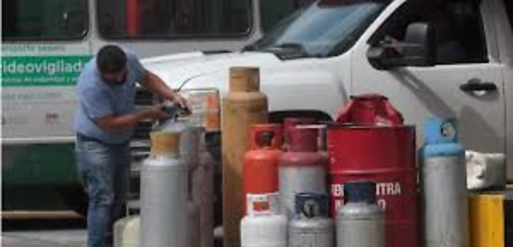 Eliminación temporal del impuesto final de combustibles no afectaría precio del tanque de gas